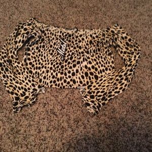 Leopard crop top